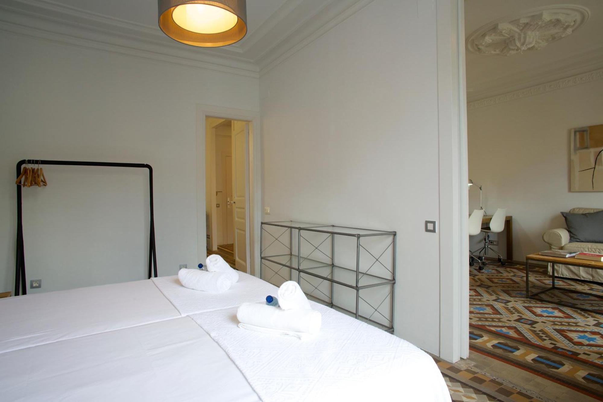 The Claris Suites I Барселона Экстерьер фото