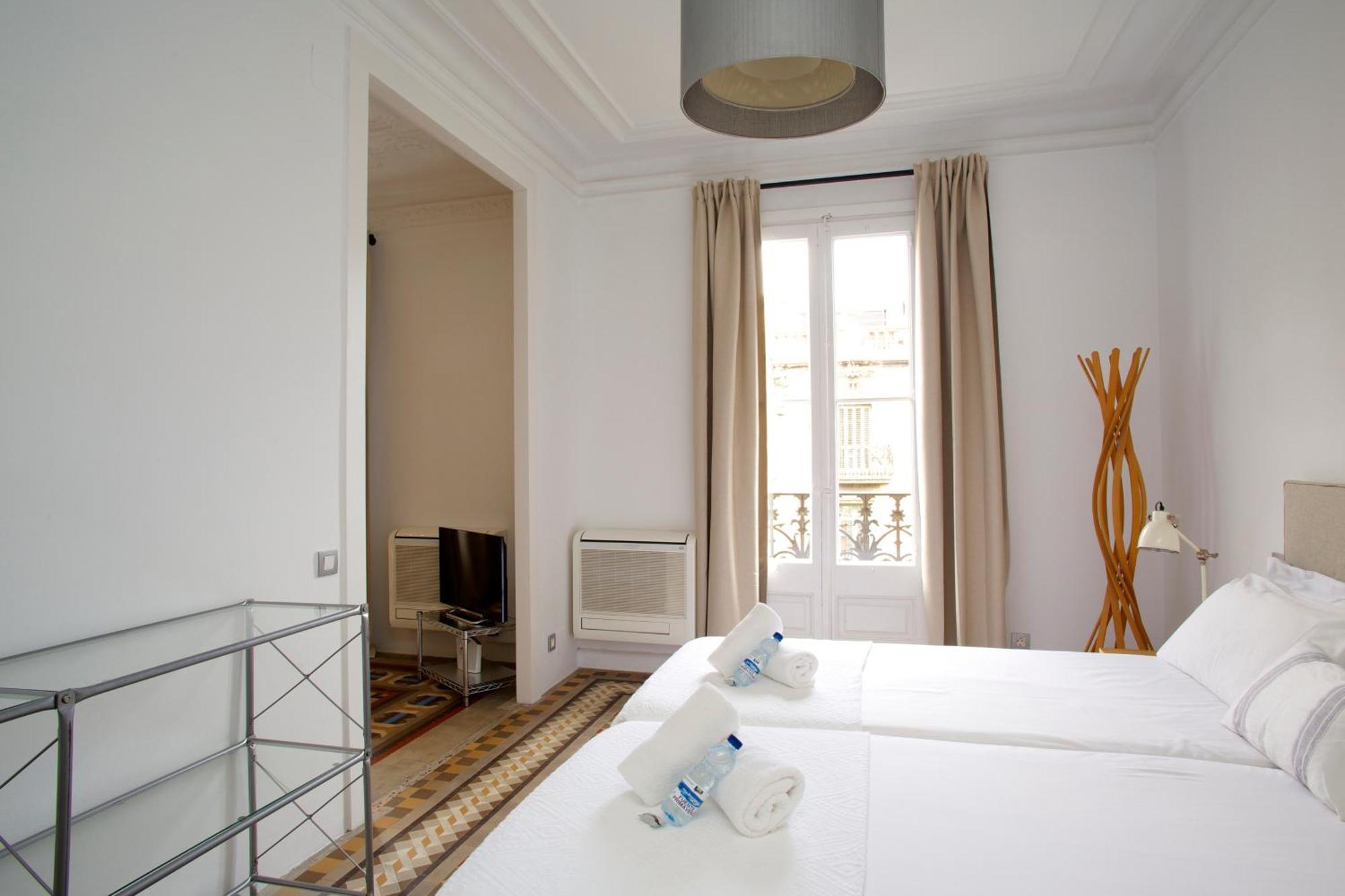 The Claris Suites I Барселона Экстерьер фото