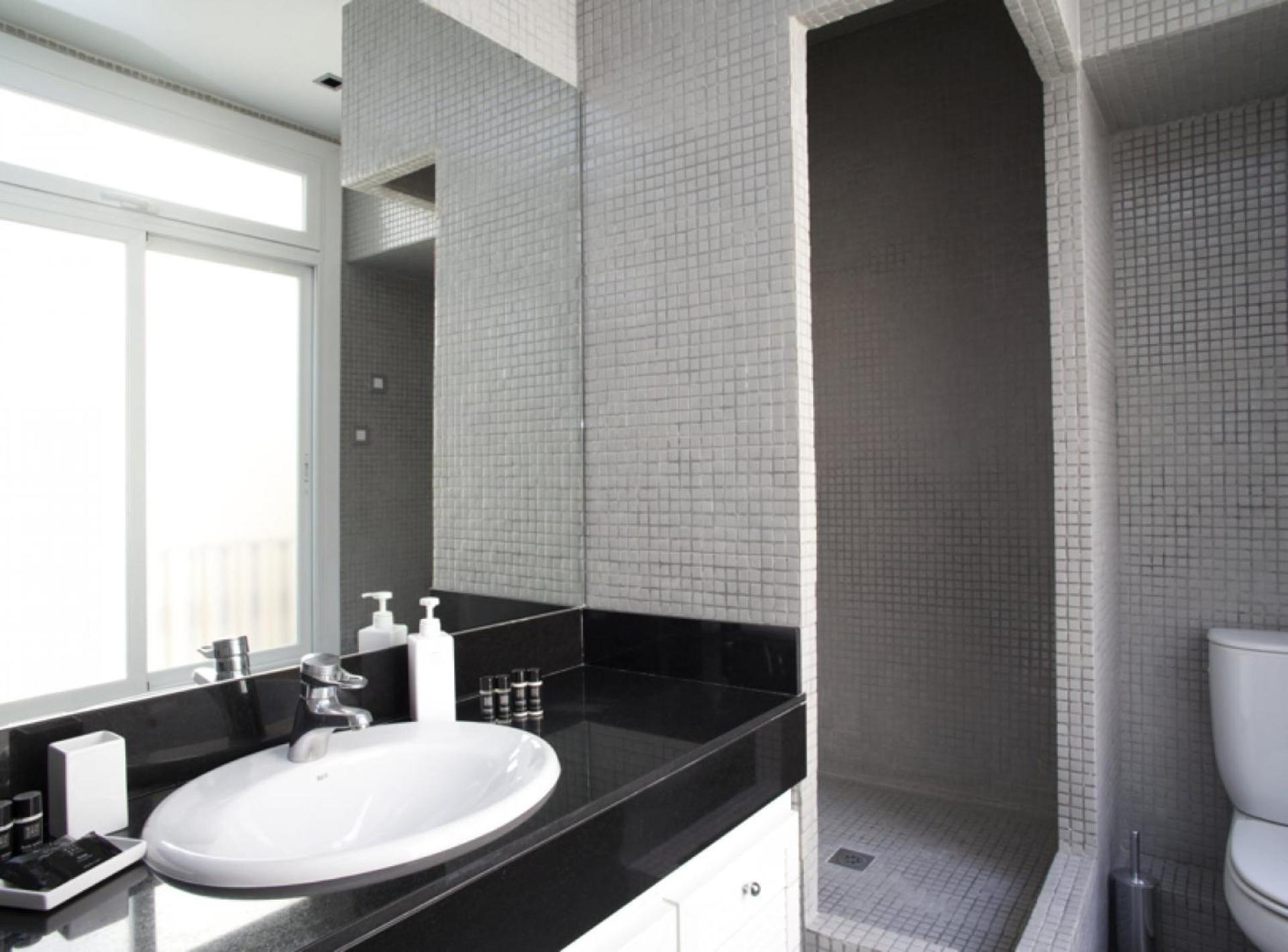 The Claris Suites I Барселона Экстерьер фото