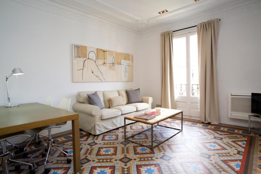 The Claris Suites I Барселона Экстерьер фото