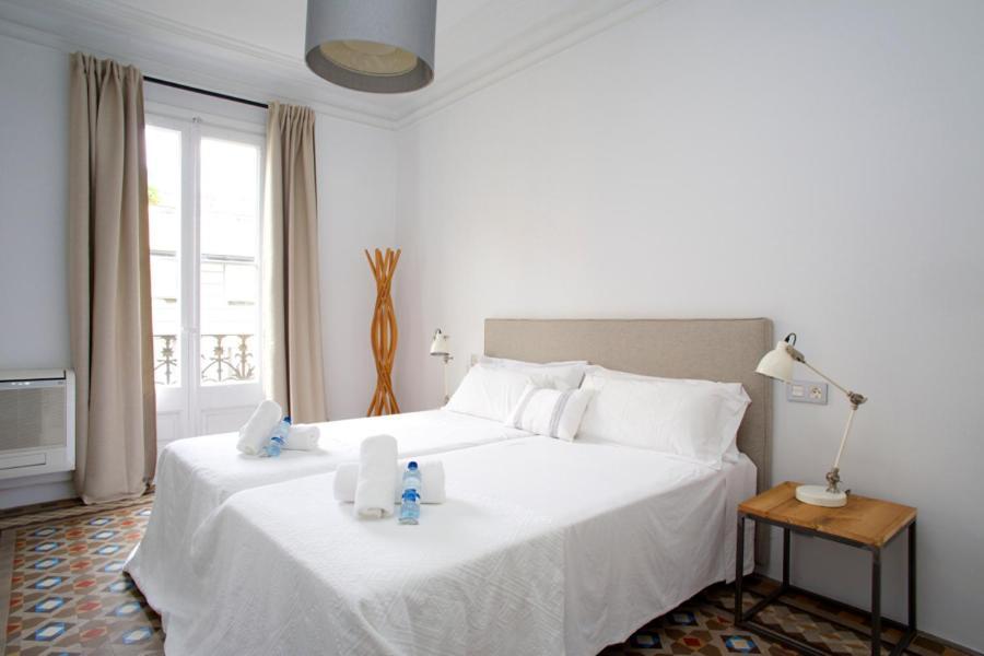 The Claris Suites I Барселона Экстерьер фото